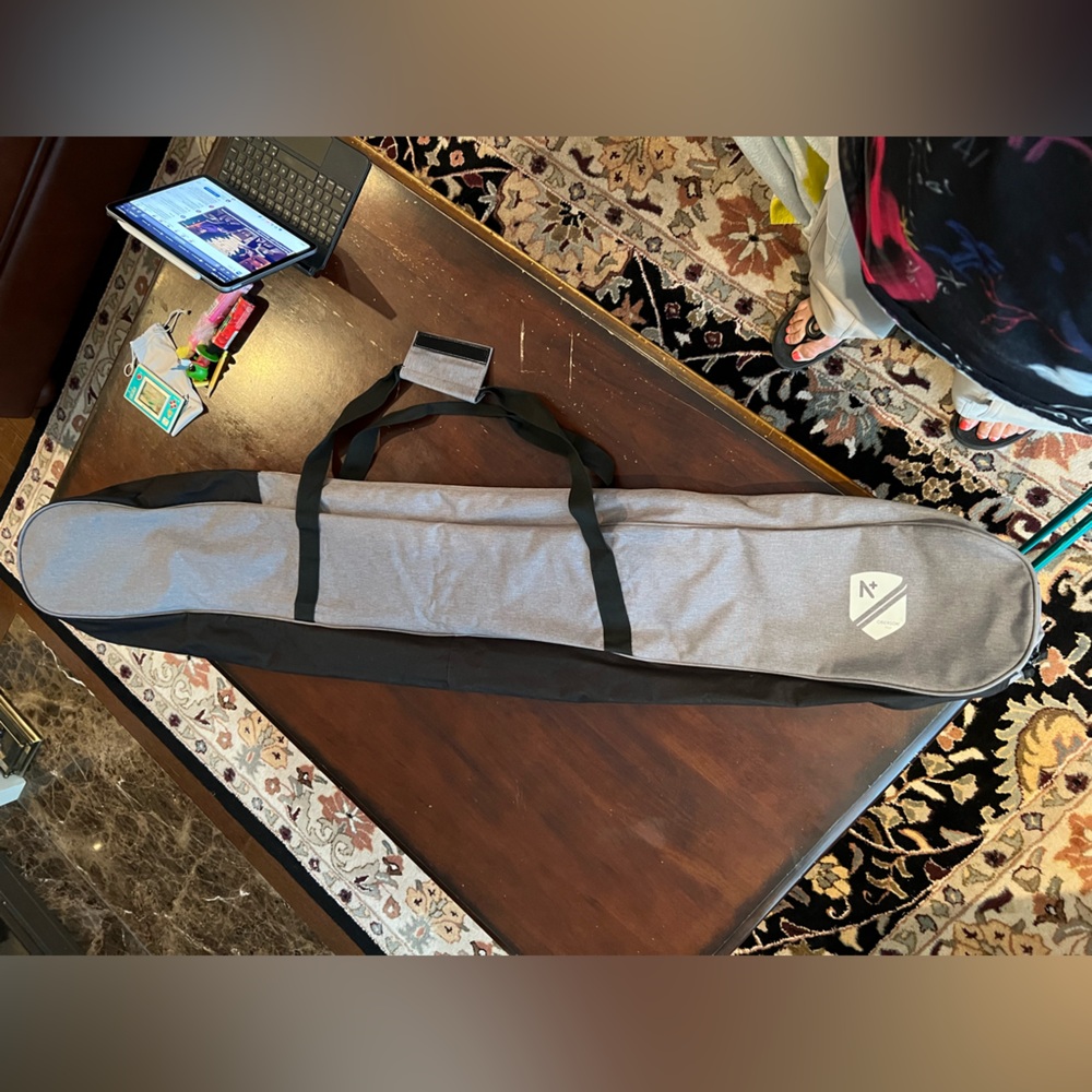 Oberson Junior Gray and Black Ski Bag for Kids